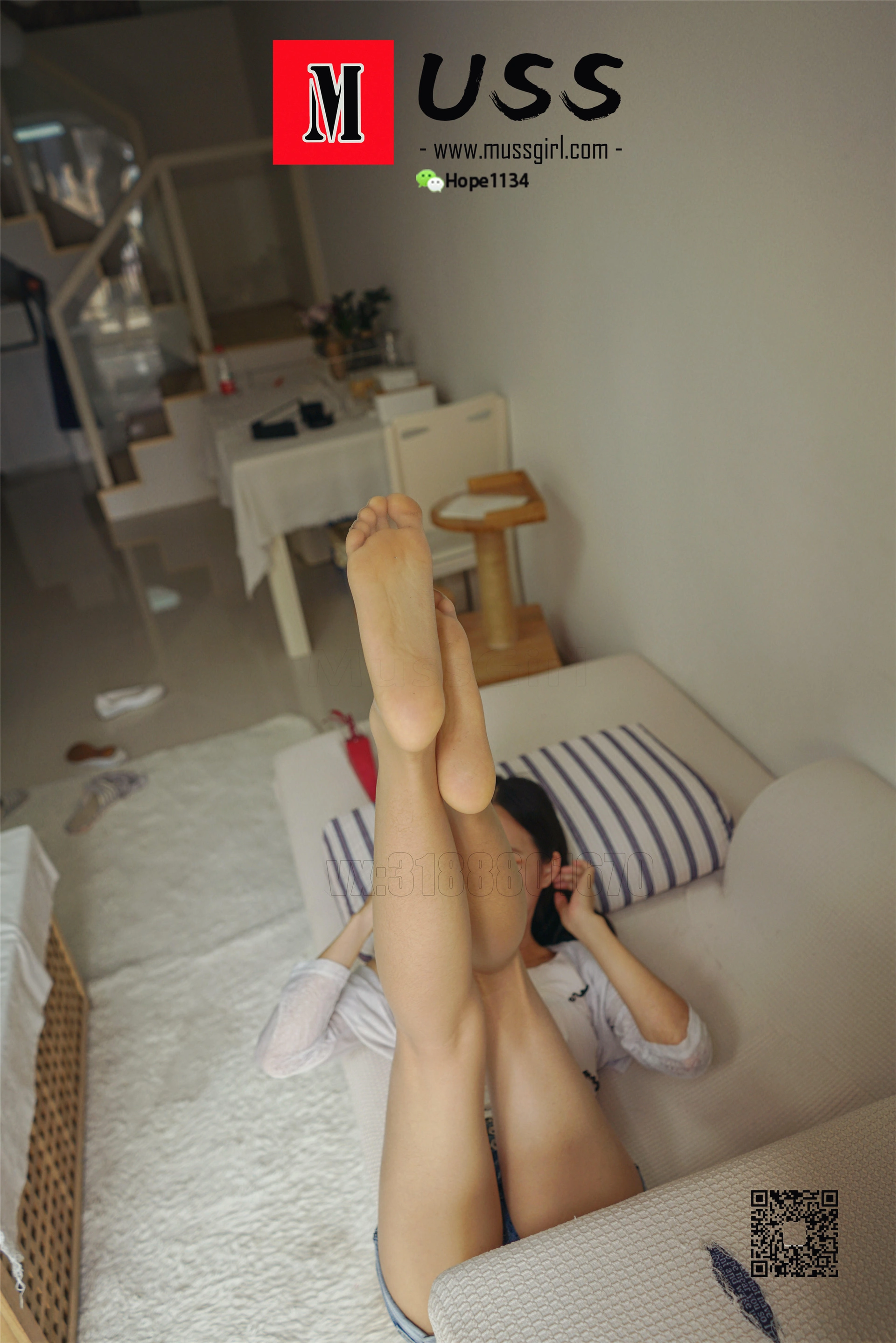 [MussGirl慕丝女郎] NO.0284 木木 没有阳光花不香，没有爱情生活不甜-手中的玫瑰 3
